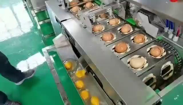 06-水中上蛋-洗蛋-敲蛋組合操作視頻